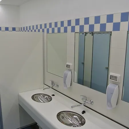 캠프장 Alpino - Nature Village 말세진느