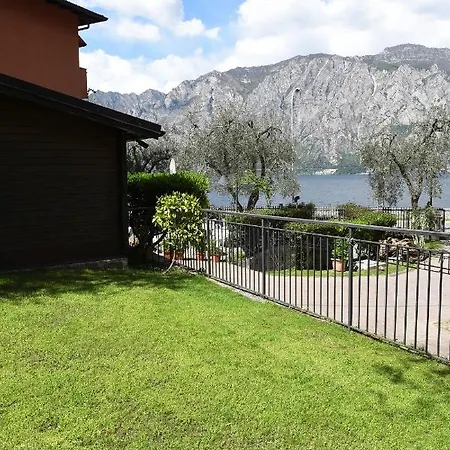 Kemp Alpino - Nature Village Malcesine