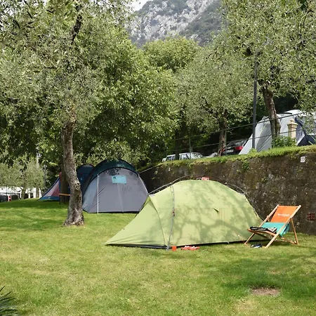 Alpino - Nature Village Camping Malcesine