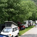 营地 Alpino - Nature Village *